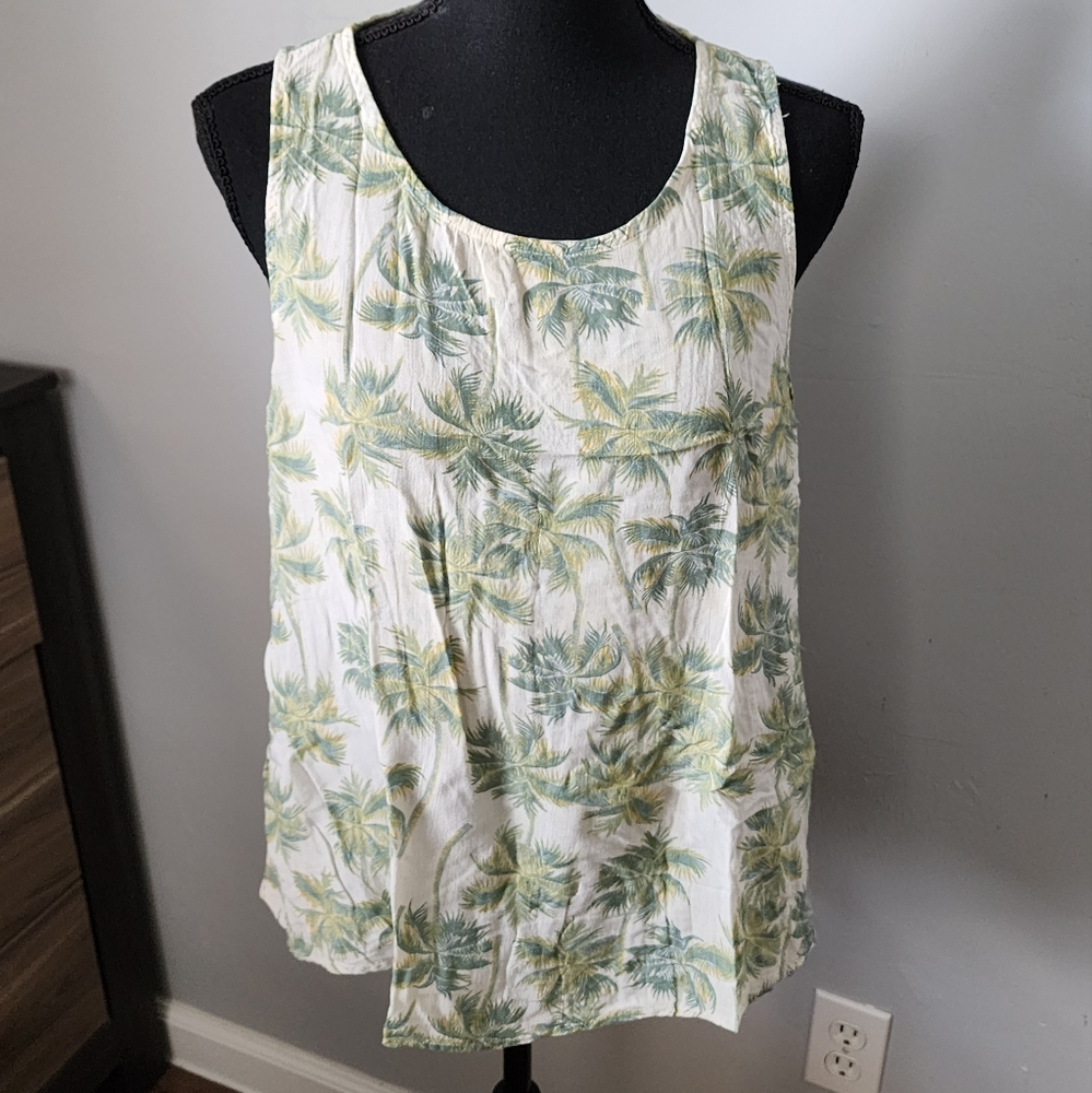 Palm Tree Tank